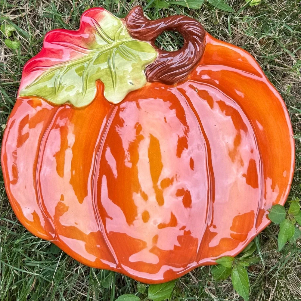 Pier 1 Imports Pumpkin Plate